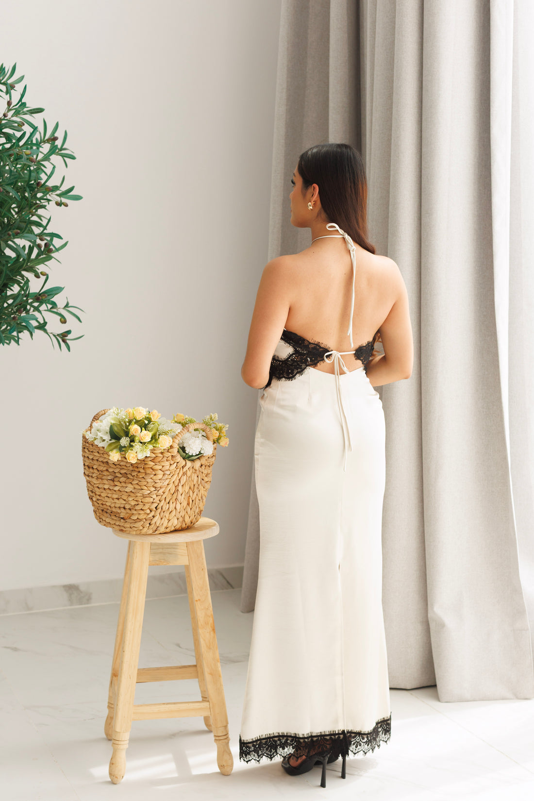 CHAMPAGNE LACE DRESS