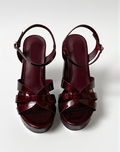 Sandalia Glossy Platform