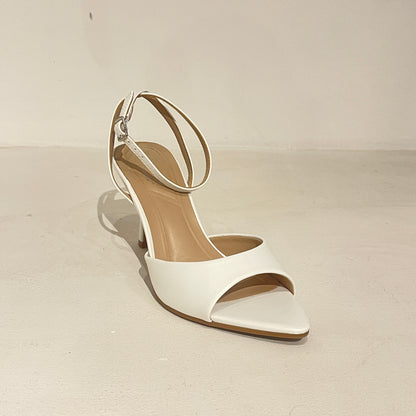 Zapatilla Breeta