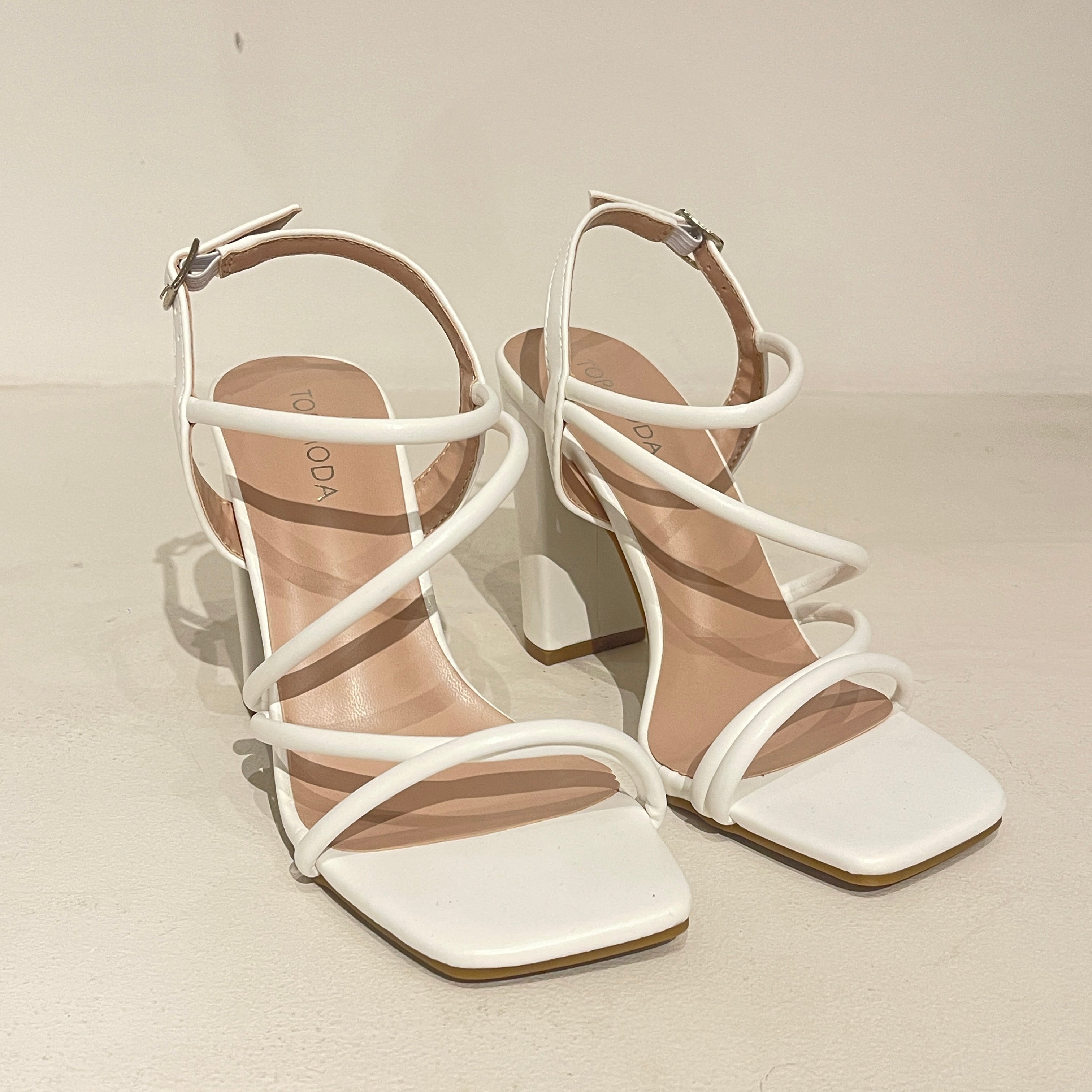 Zapatilla Celeste